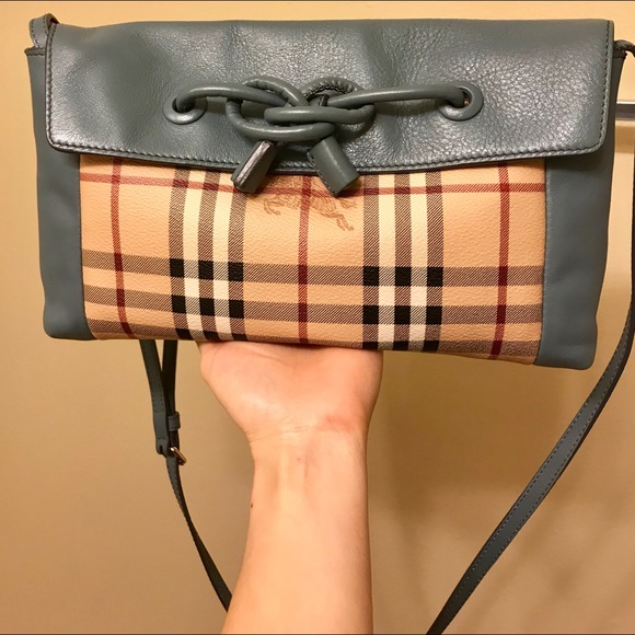 Burberry Handbag - Picture 2 of 7